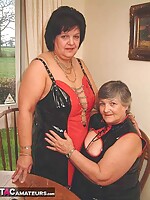 white moms gangbang