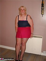 cougars sucking black dick