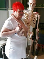hot sexy naked milf likes black cock