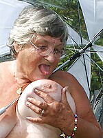 milf gets fucked outdoors